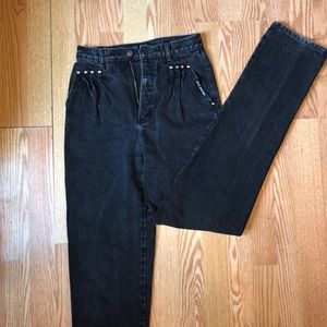 vintage Rocky Mountain highrise carrot jeans!